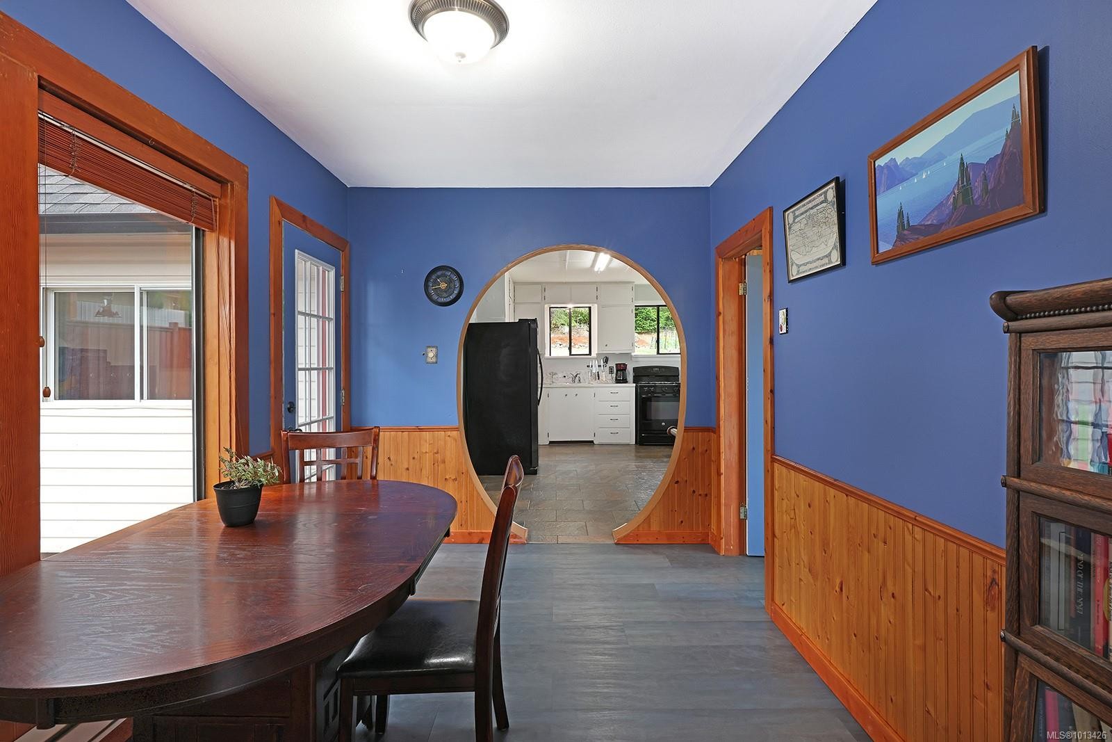 5629 1St St, Union Bay, BC