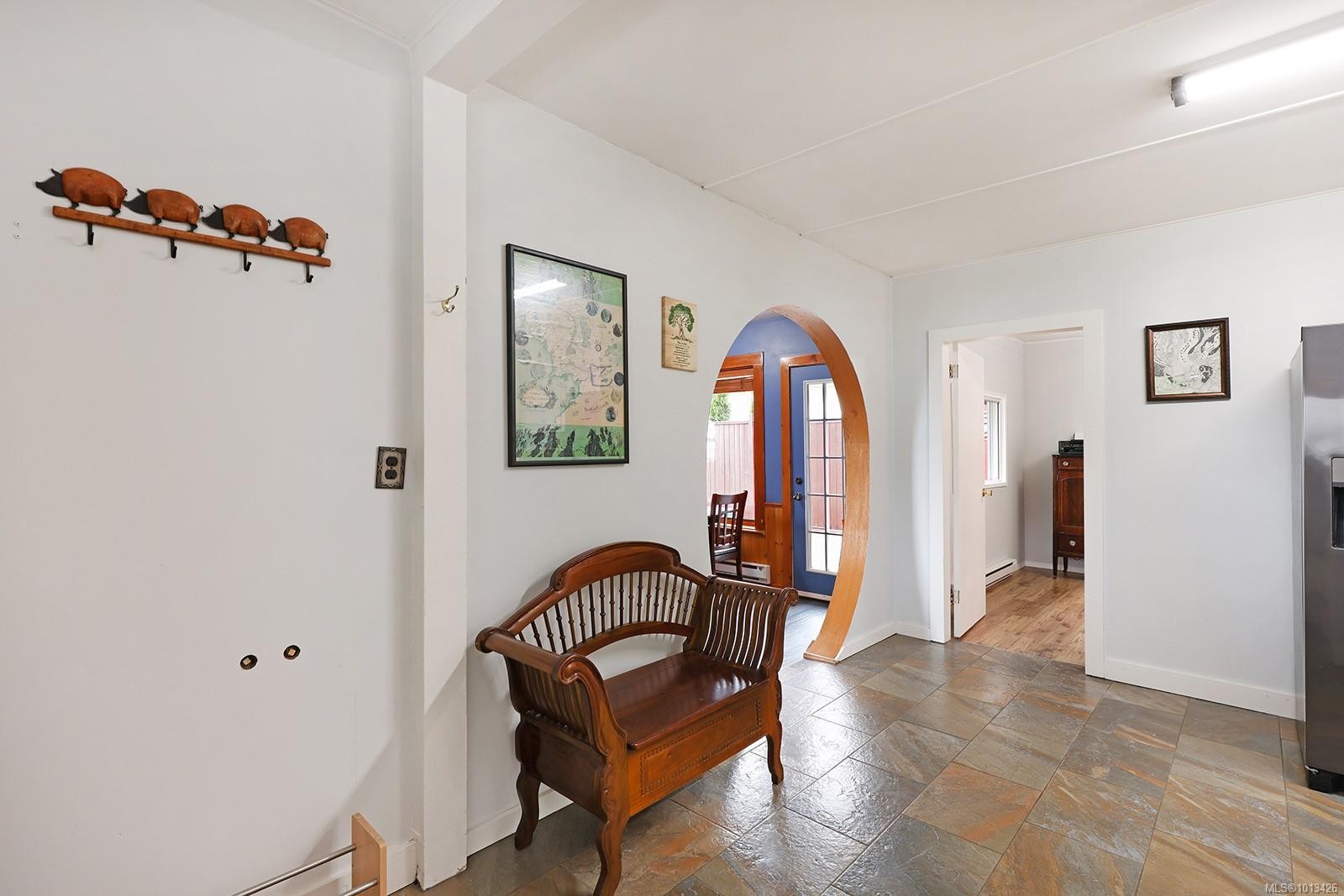 5629 1St St, Union Bay, BC