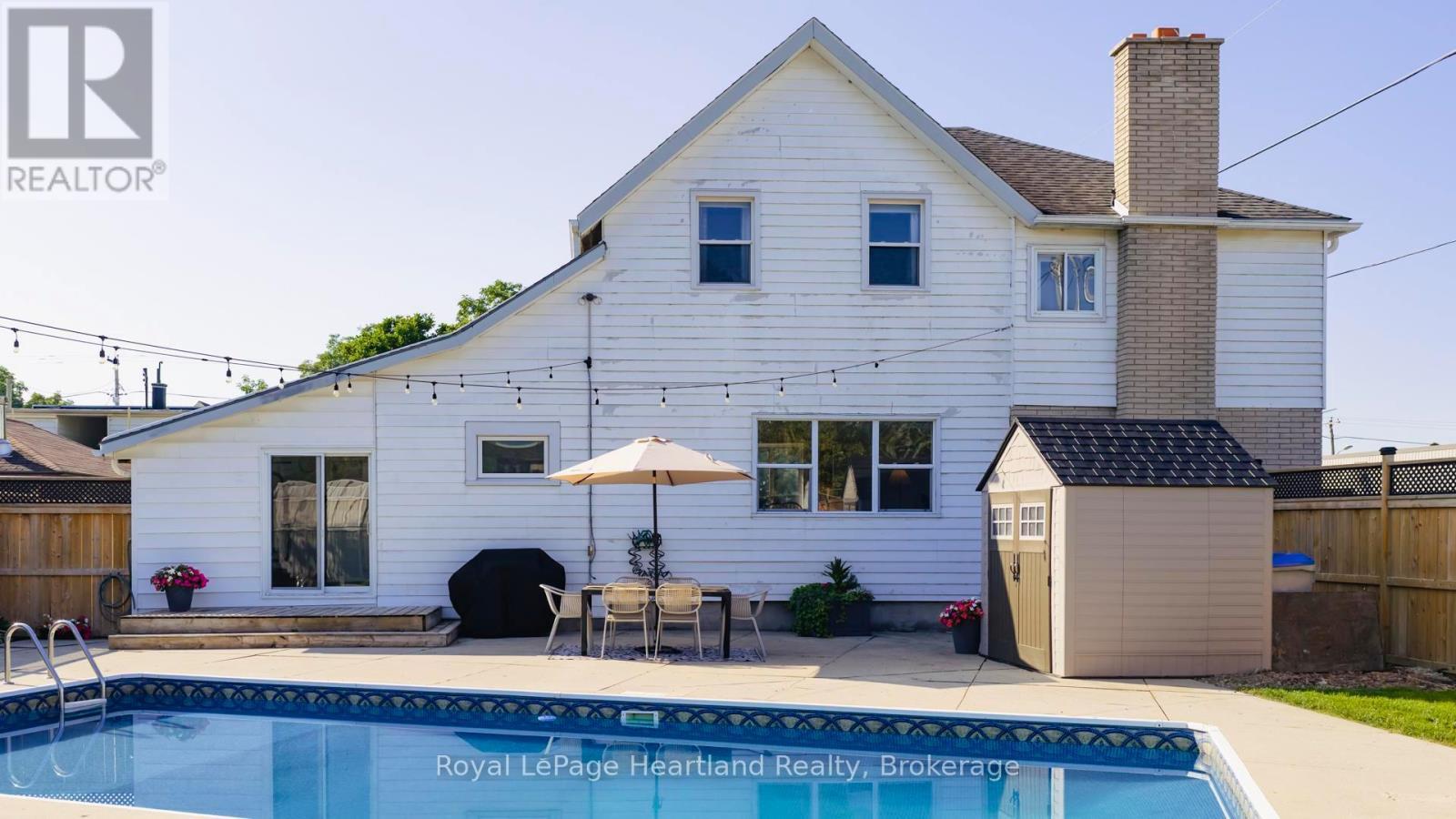 5 William Drive, South Huron (Stephen), ON - Outdoor With In Ground Pool
