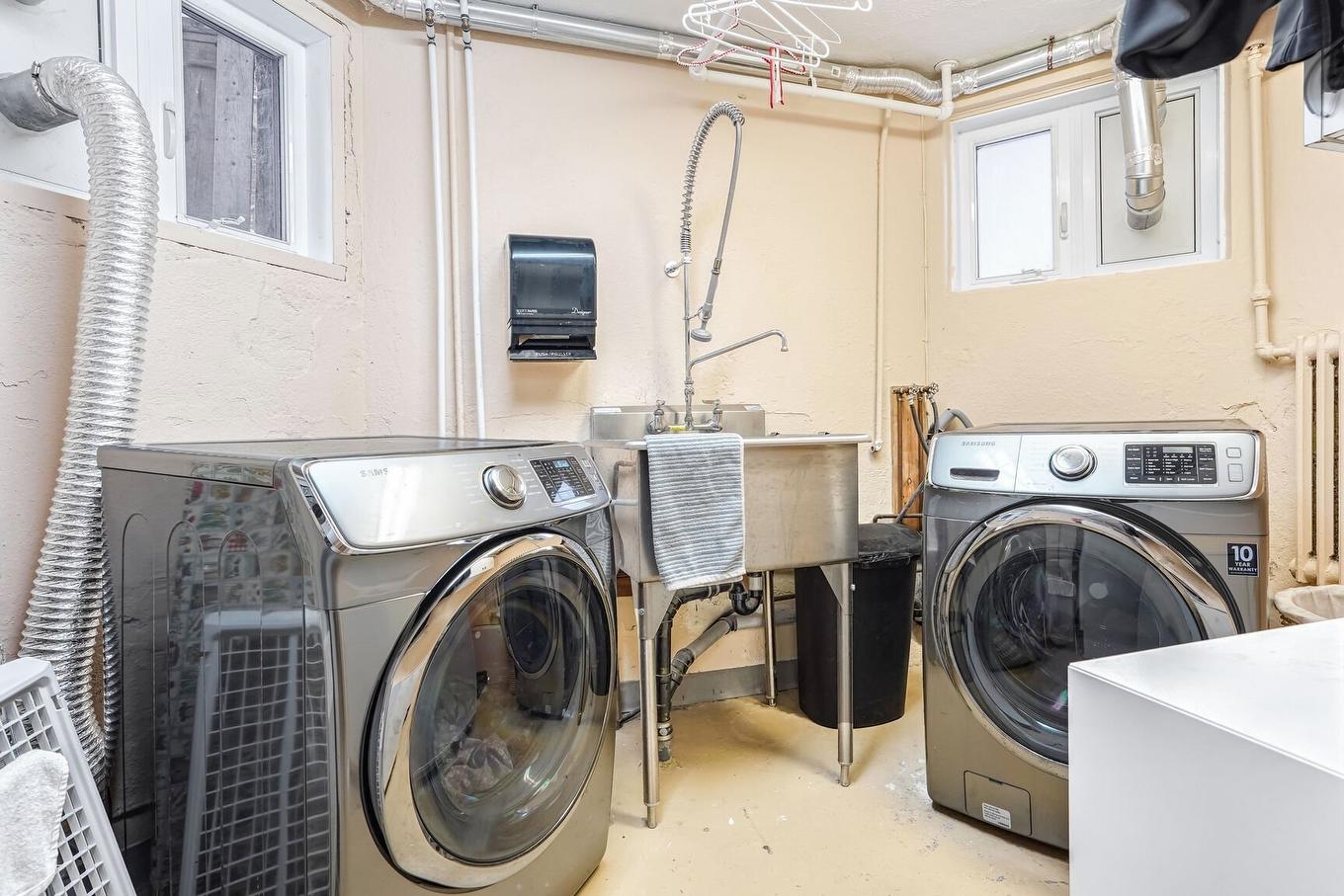 Laundry room - 95 - 99 Boul. Gouin E., Montréal (Ahuntsic-Cartierville), QC - Indoor Photo Showing Laundry Room