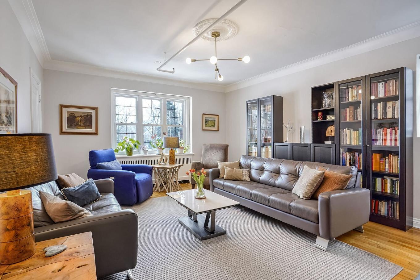 Living room - 95 - 99 Boul. Gouin E., Montréal (Ahuntsic-Cartierville), QC - Indoor Photo Showing Living Room