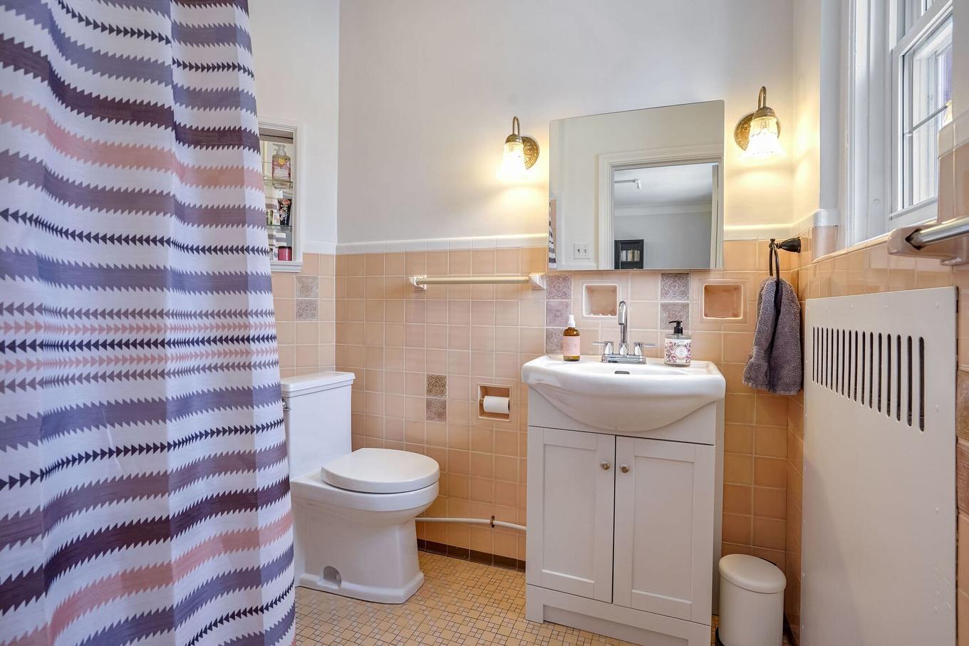 Bathroom - 95 - 99 Boul. Gouin E., Montréal (Ahuntsic-Cartierville), QC - Indoor Photo Showing Bathroom