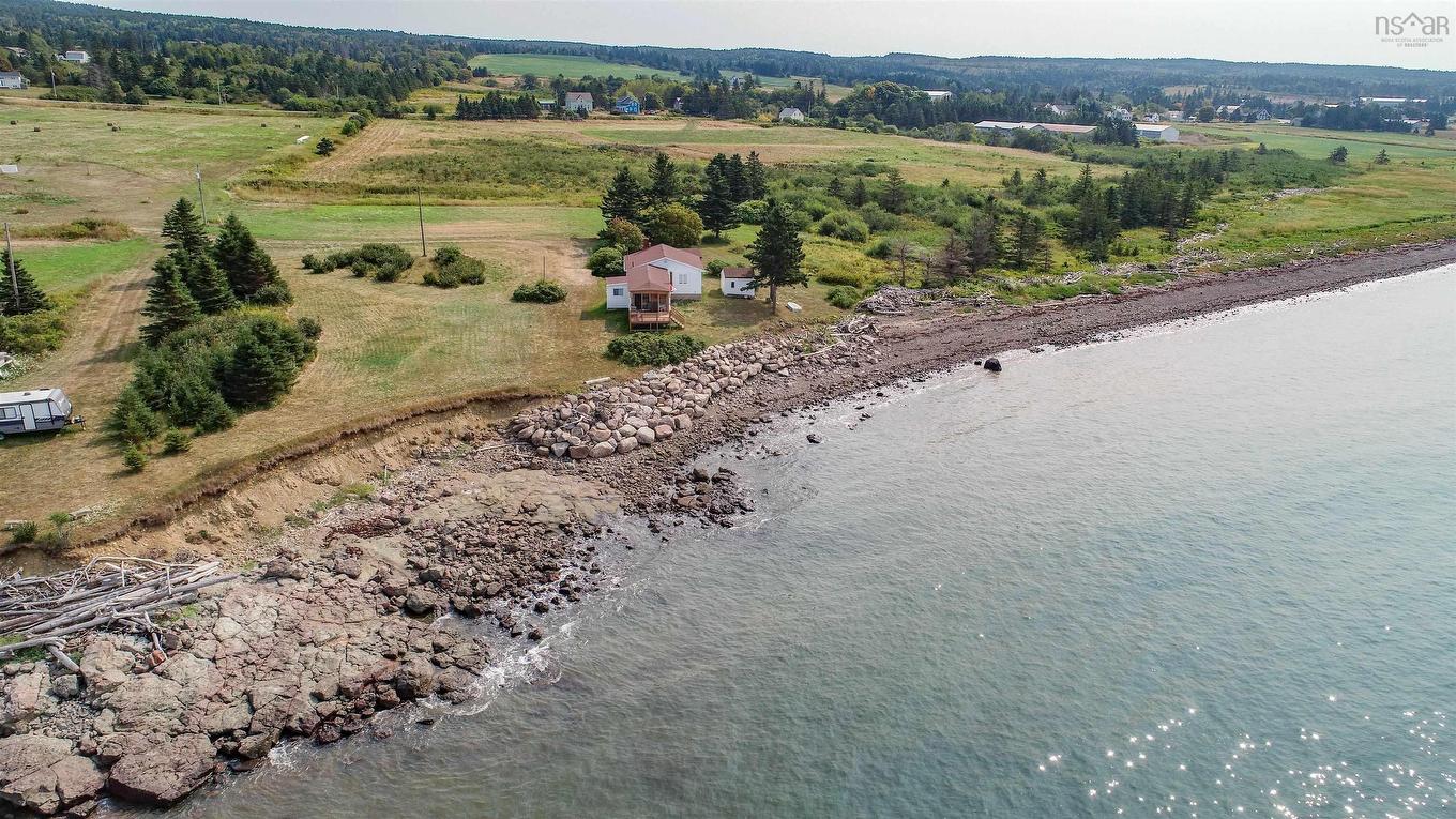1472 Cape Split Rd, Scots Bay, NS