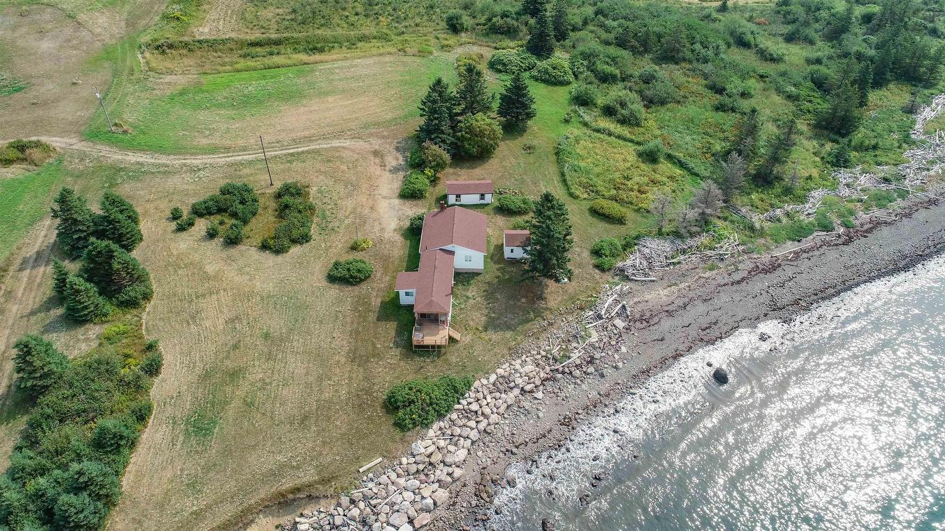 1472 Cape Split Rd, Scots Bay, NS