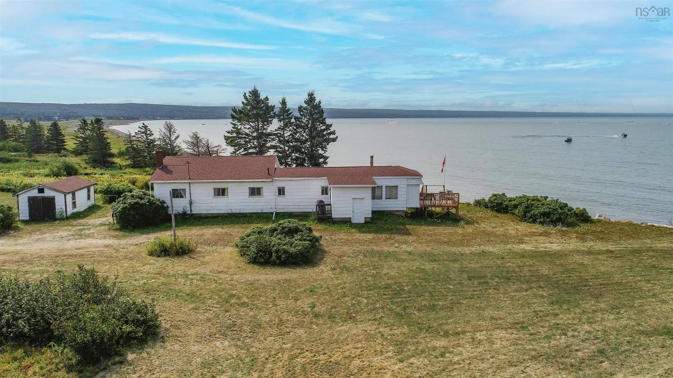 1472 Cape Split Rd, Scots Bay, NS