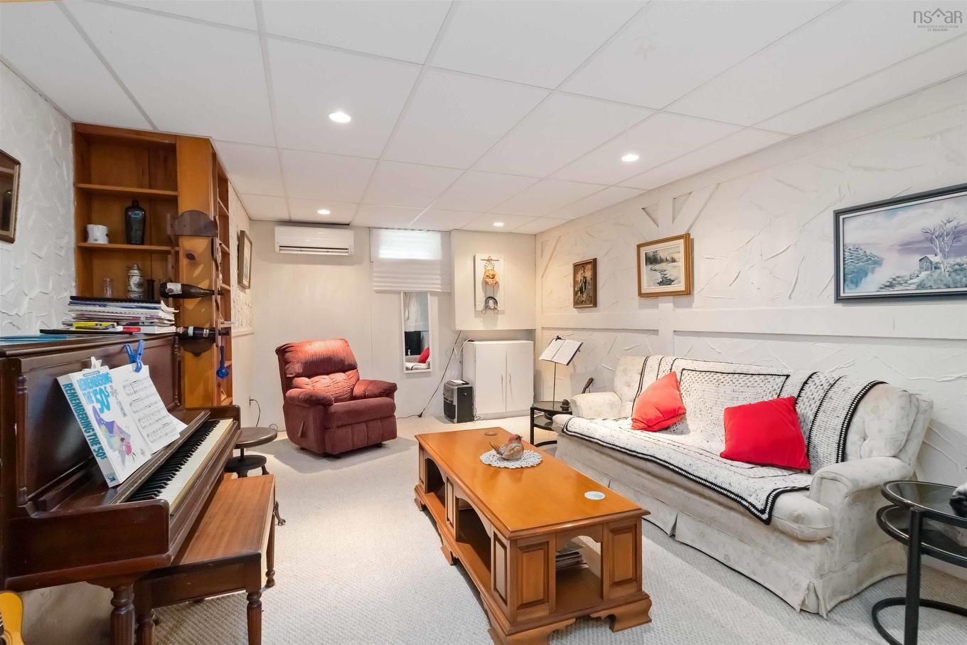 14 Bennett Avenue, Bridgewater, NS