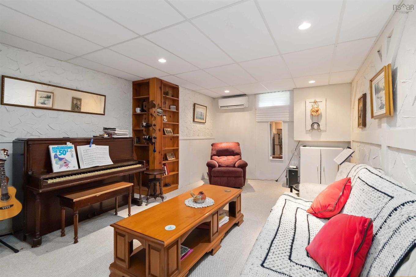 14 Bennett Avenue, Bridgewater, NS