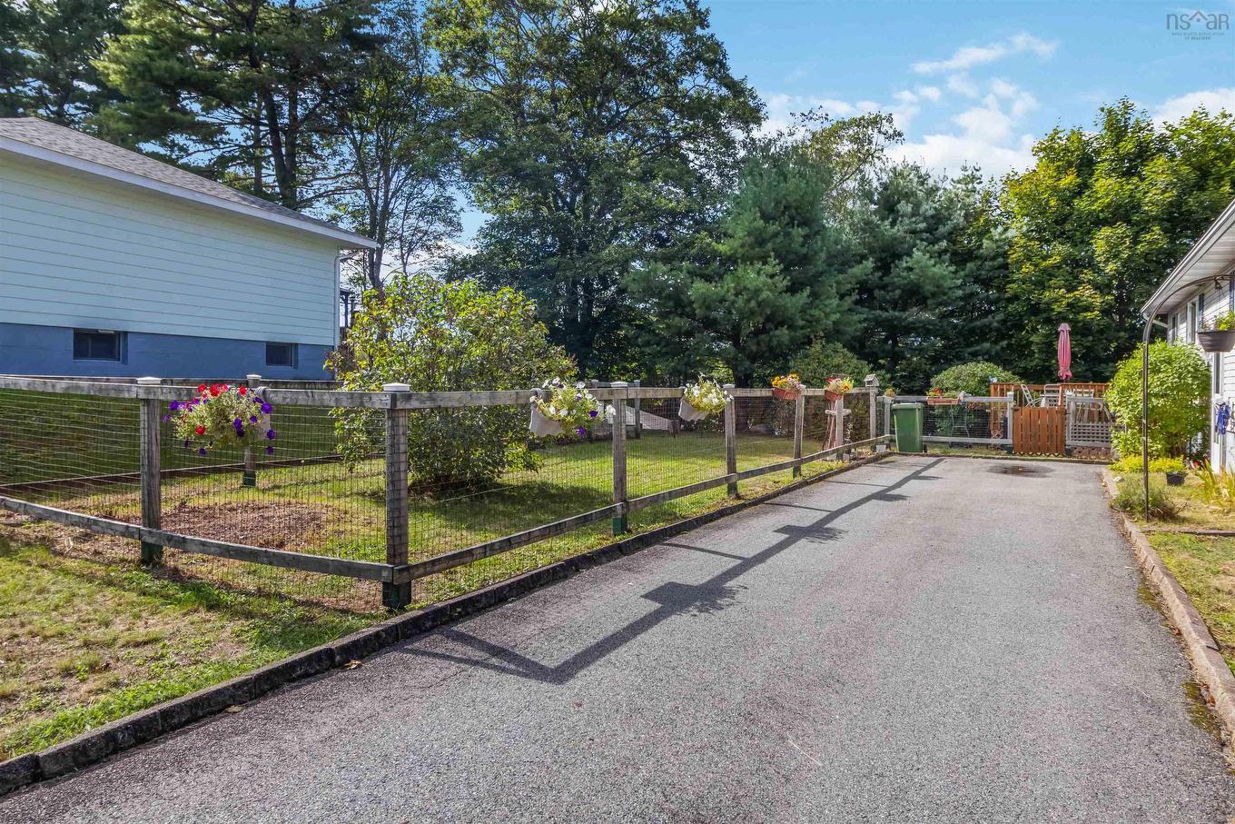 14 Bennett Avenue, Bridgewater, NS