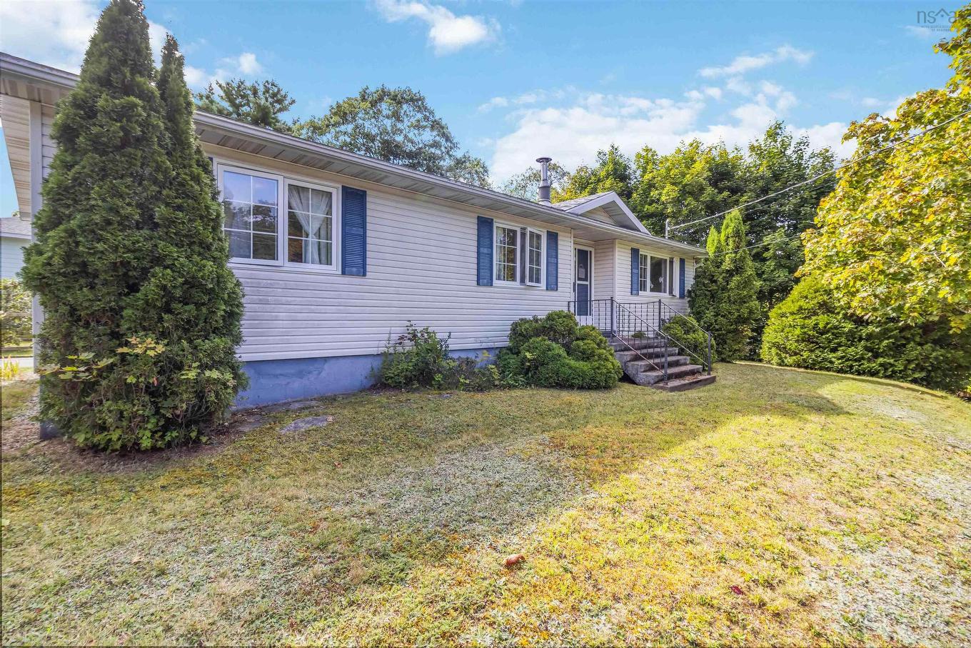 14 Bennett Avenue, Bridgewater, NS