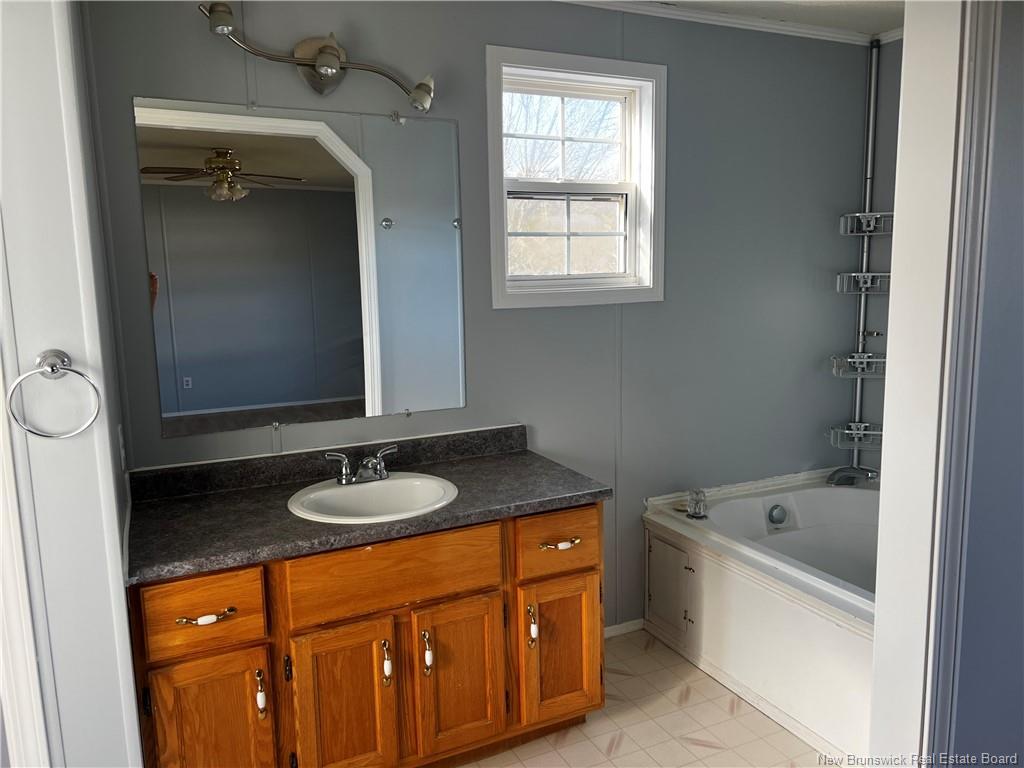 18 Anemone, Moncton, NB