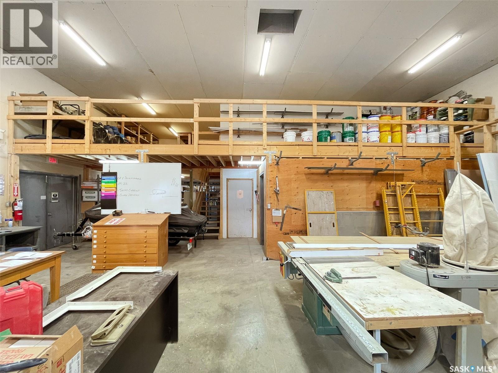 37 5Th Avenue Nw, Swift Current, SK