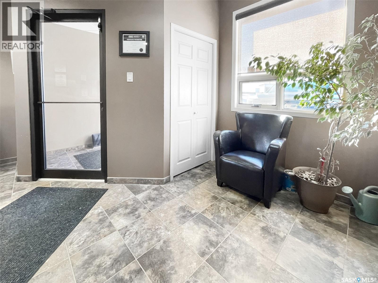 37 5Th Avenue Nw, Swift Current, SK