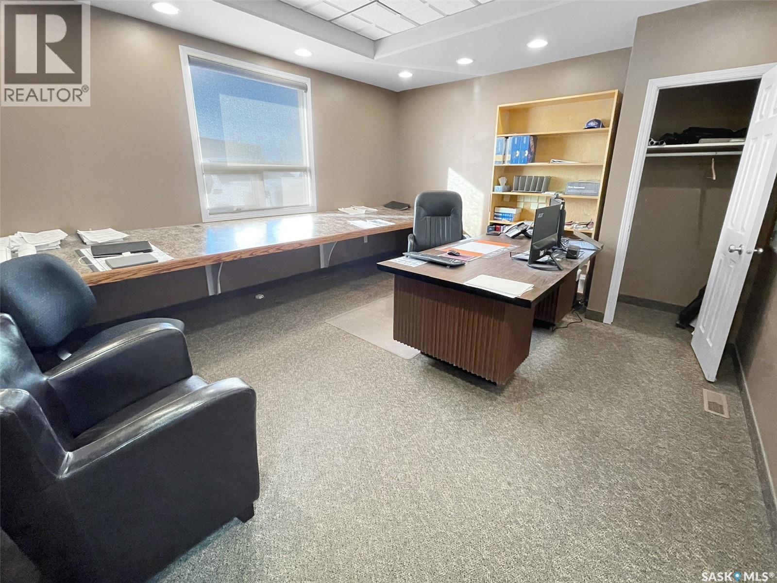 37 5Th Avenue Nw, Swift Current, SK