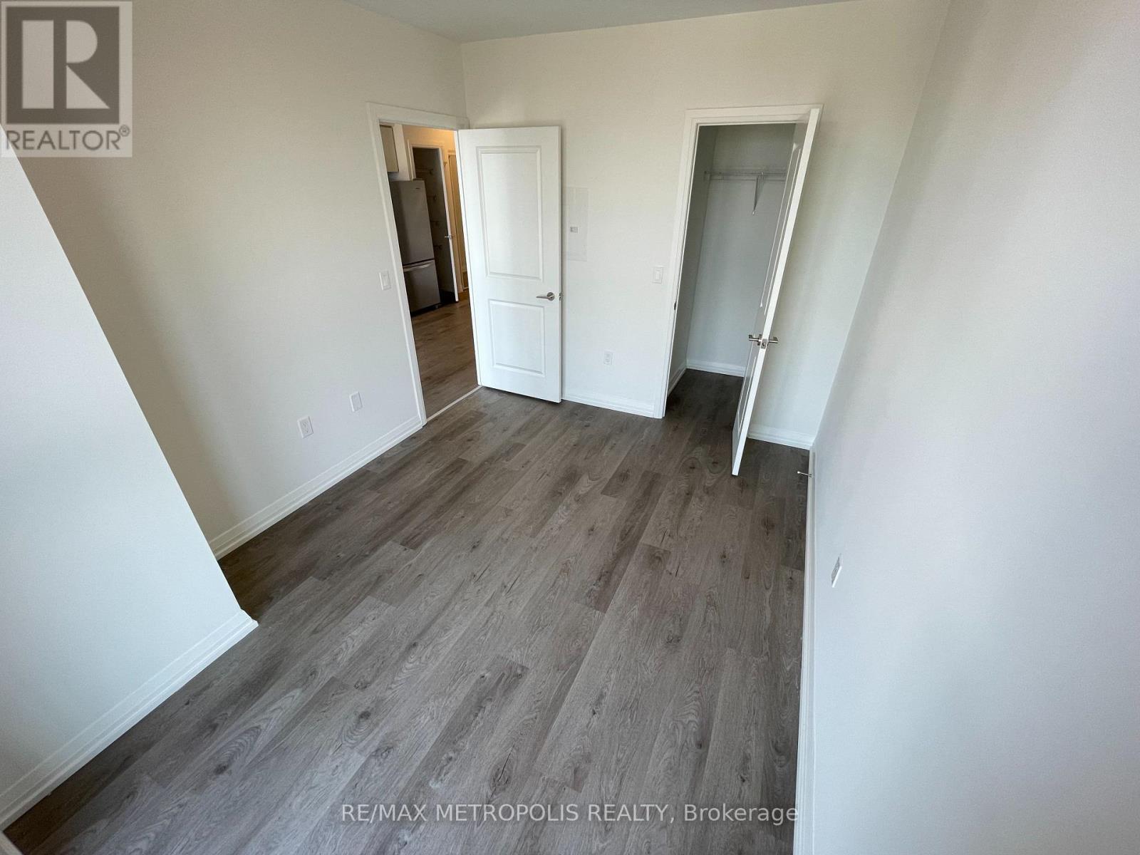 Ph05 - 325 Yorkland Boulevard, Toronto, ON - Indoor Photo Showing Other Room