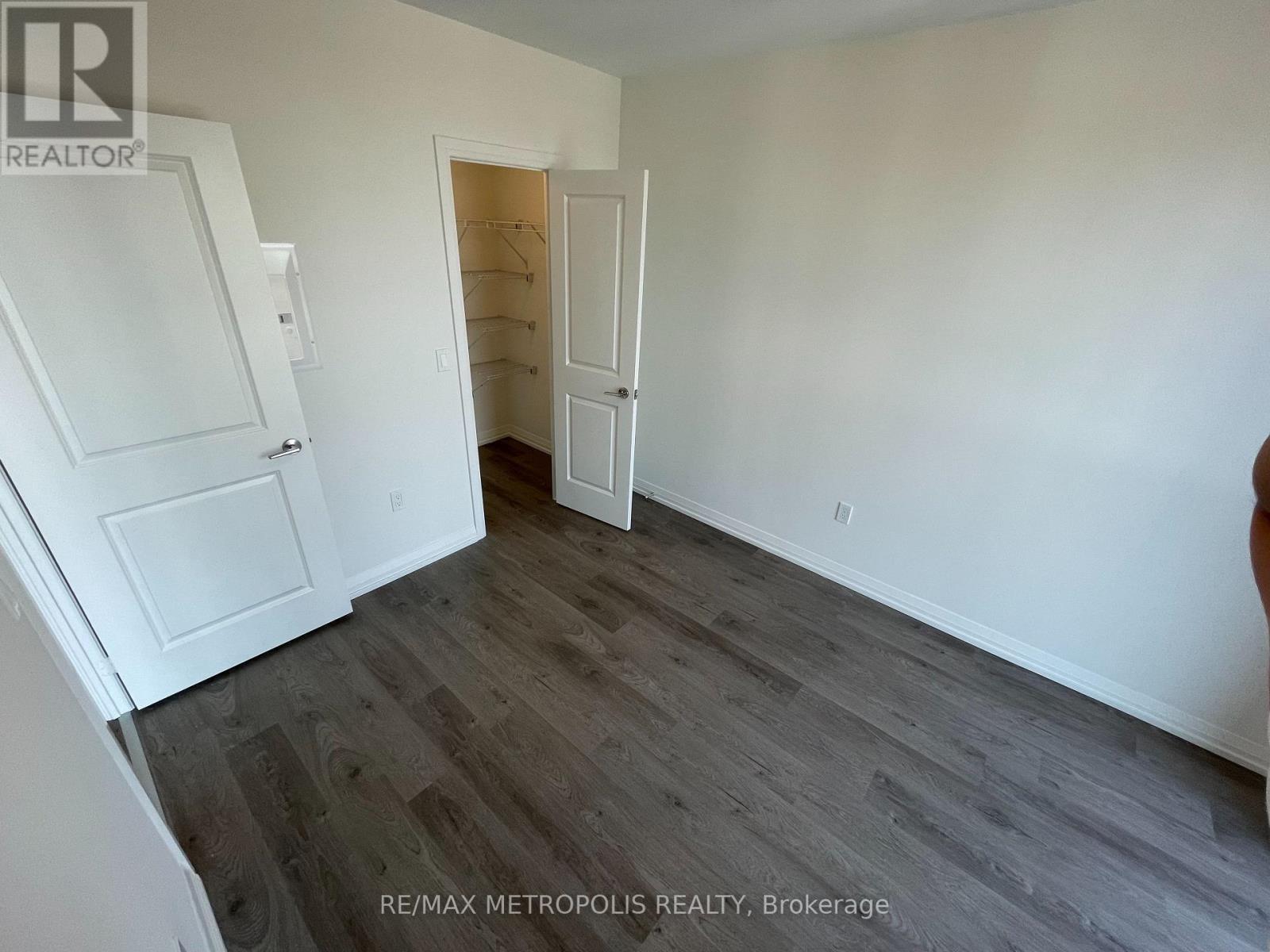 Ph05 - 325 Yorkland Boulevard, Toronto, ON - Indoor Photo Showing Other Room