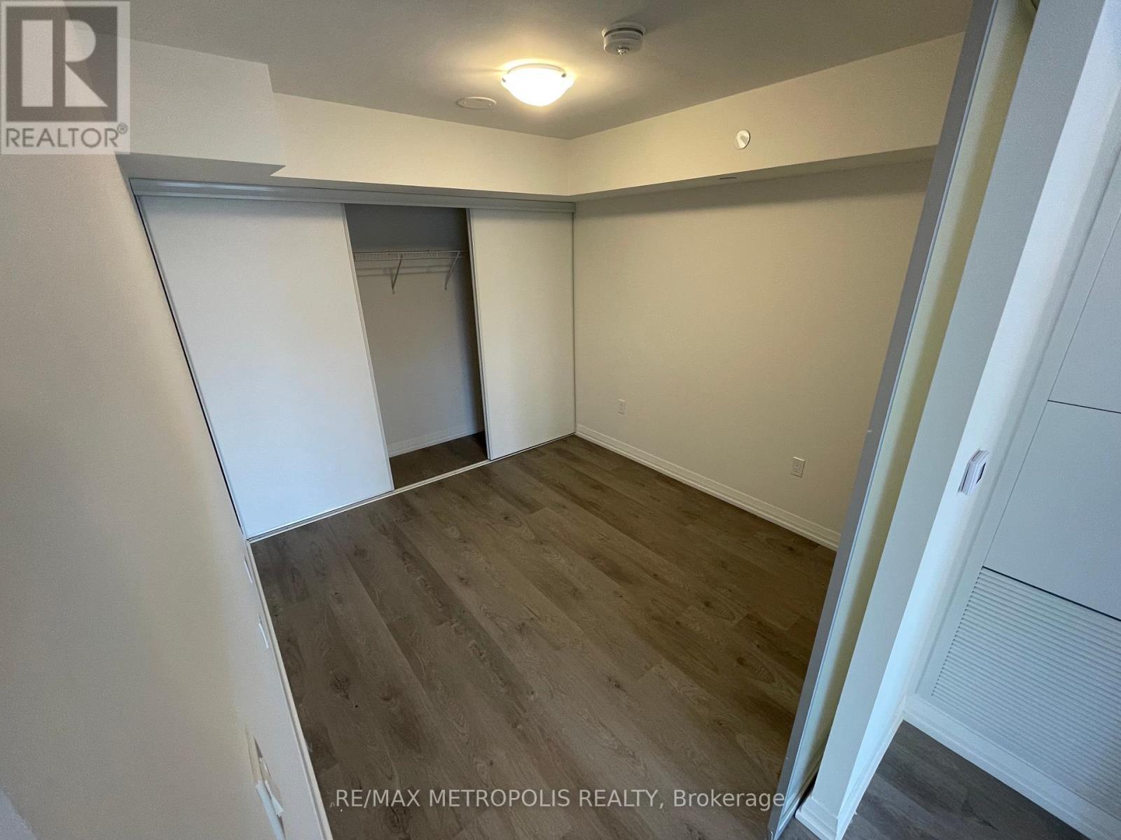 Th02 - 325 Yorkland Boulevard, Toronto, ON - Indoor Photo Showing Other Room