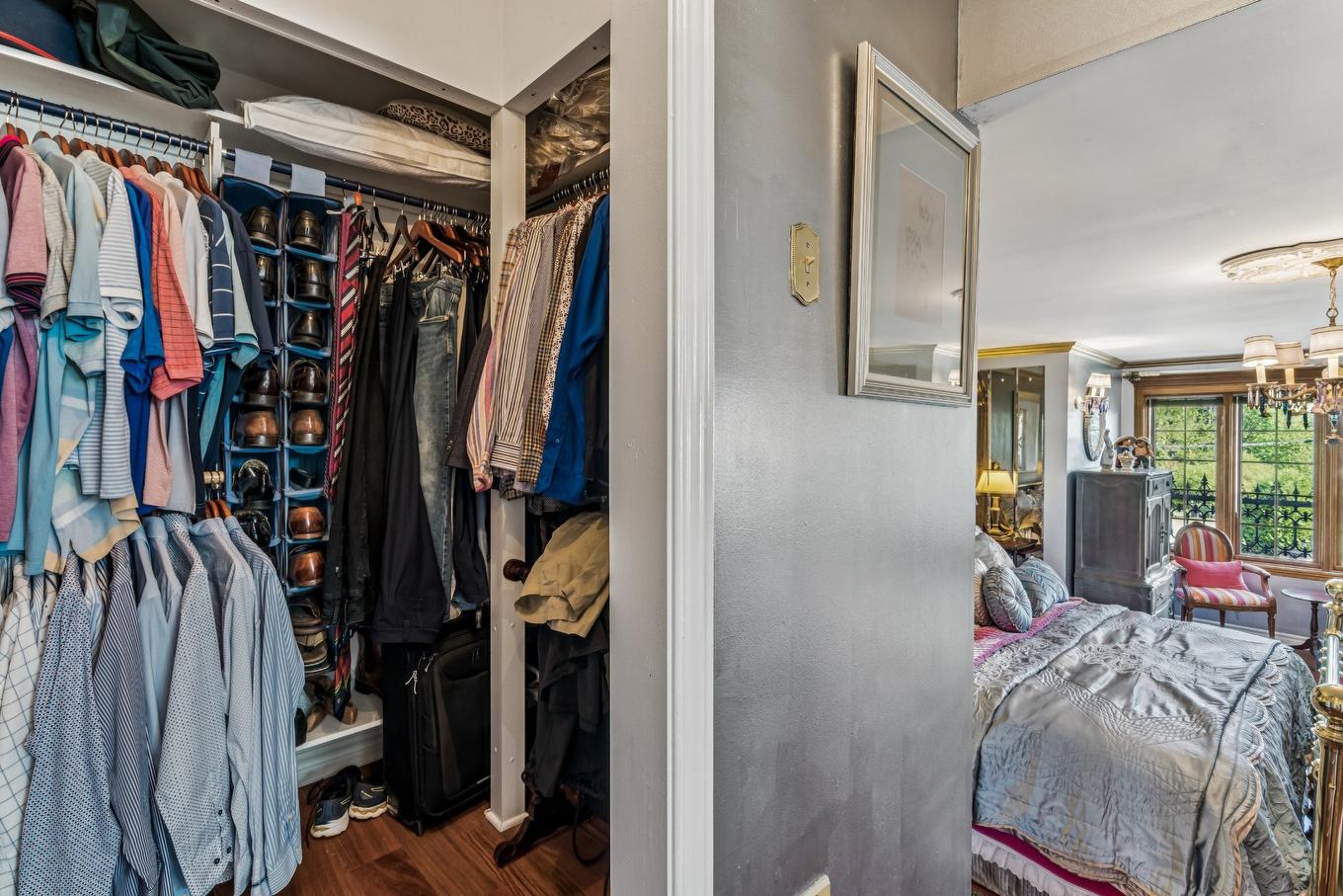 Penderie (Walk-in) - 3125 Rue Cherrier, Montréal (L'Île-Bizard/Sainte-Geneviève), QC - Indoor With Storage