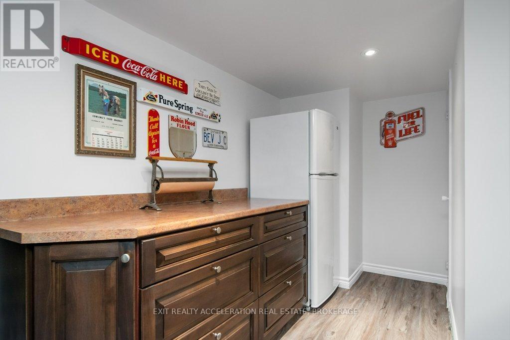 252 Bridge Street W, Greater Napanee (Greater Napanee), ON - Indoor Photo Showing Other Room