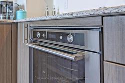 Built-In oven -