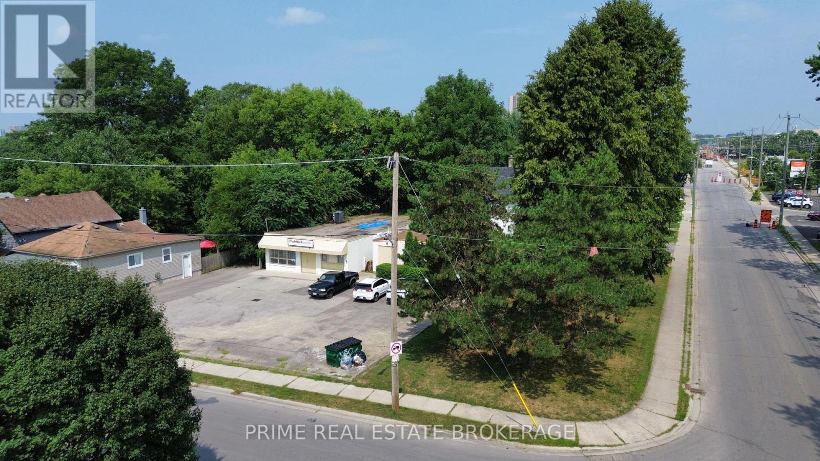 790 Little Grey Street, London East (East L), ON