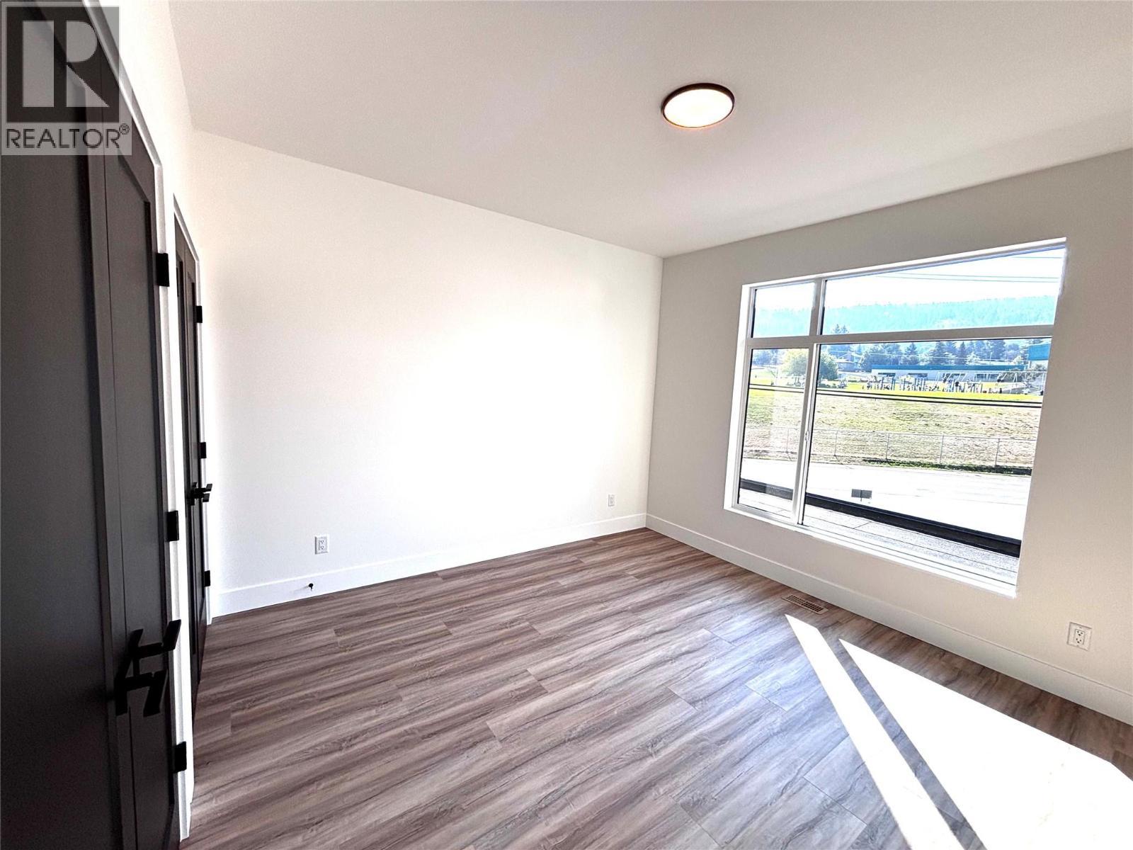 7920 Kidston Road Unit# 9, Coldstream, BC - Indoor Photo Showing Other Room