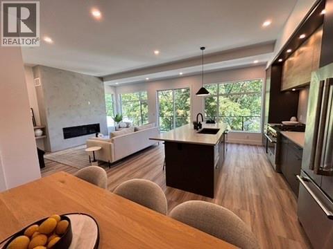 7920 Kidston Road Unit# 9, Coldstream, BC - Indoor With Fireplace