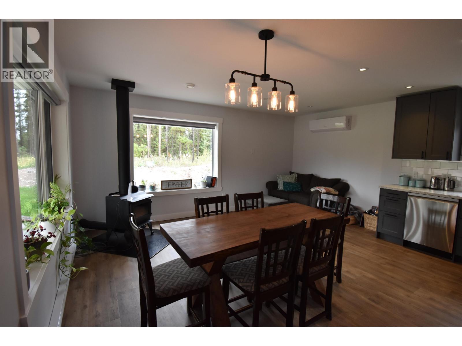 10955 Skillhorn Road, Telkwa, BC