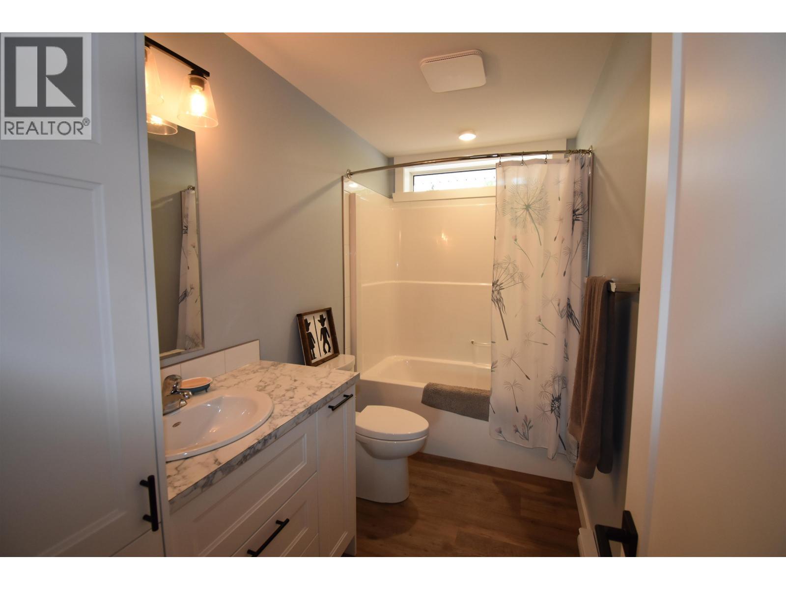 10955 Skillhorn Road, Telkwa, BC