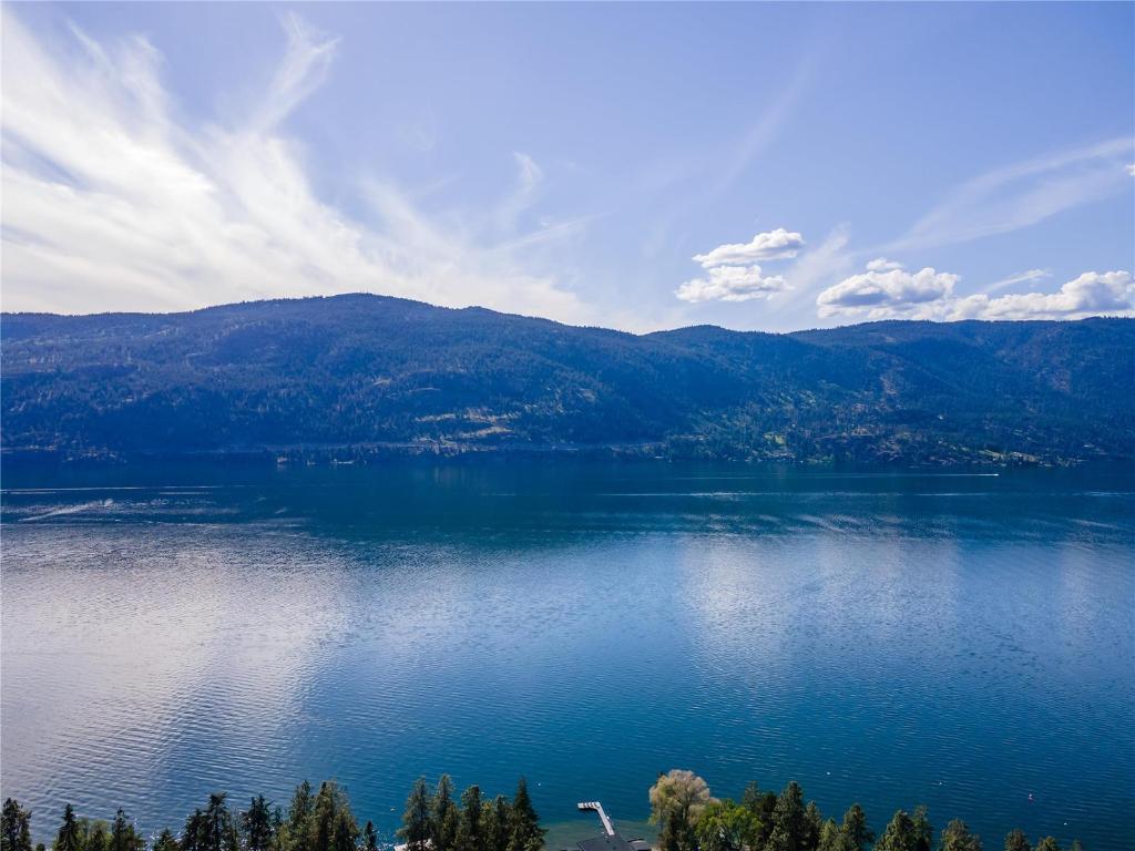 2455 Arthur Court, Kelowna, BC