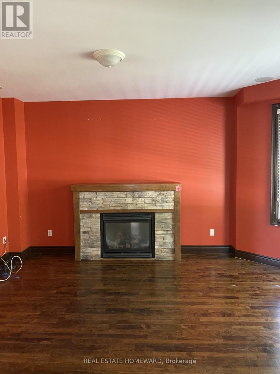 7400 Islington Avenue, Vaughan, ON - Indoor Photo Showing Living Room With Fireplace