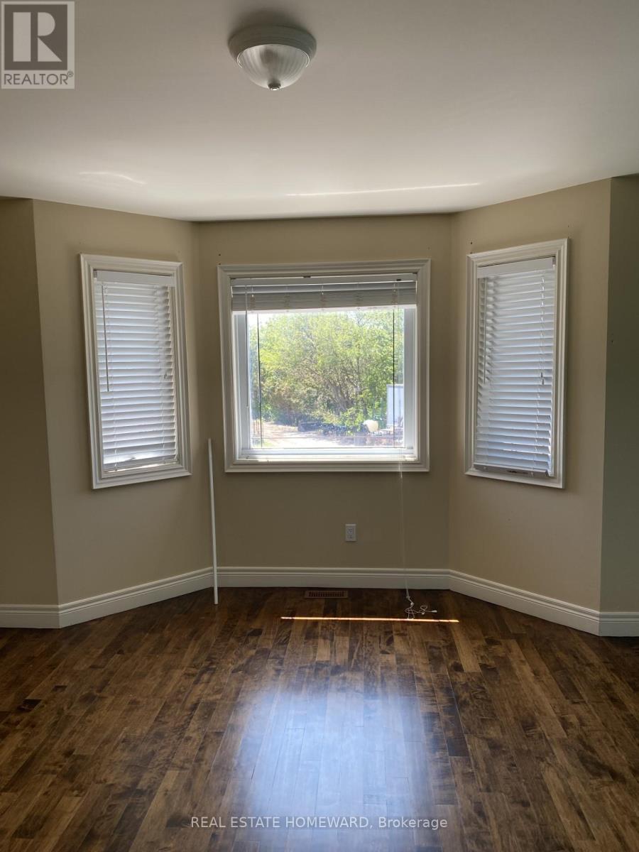 7400 Islington Avenue, Vaughan, ON - Indoor Photo Showing Other Room