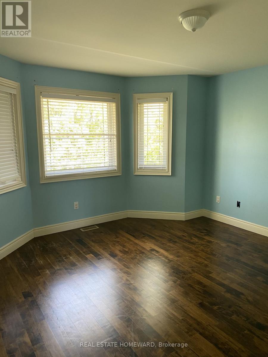 7400 Islington Avenue, Vaughan, ON - Indoor Photo Showing Other Room