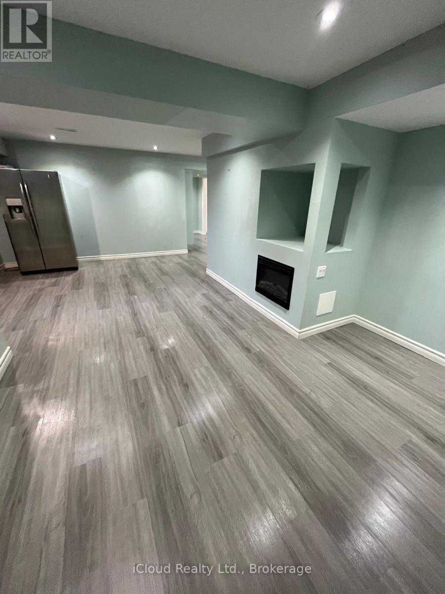 4 Cantwell Crescent, Ajax, ON - Indoor Photo Showing Other Room