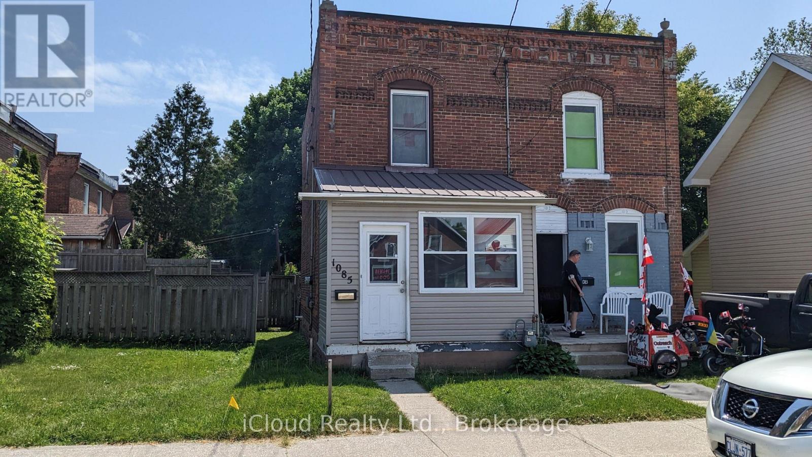 1085 3Rd A Avenue E, Owen Sound, ON - Outdoor