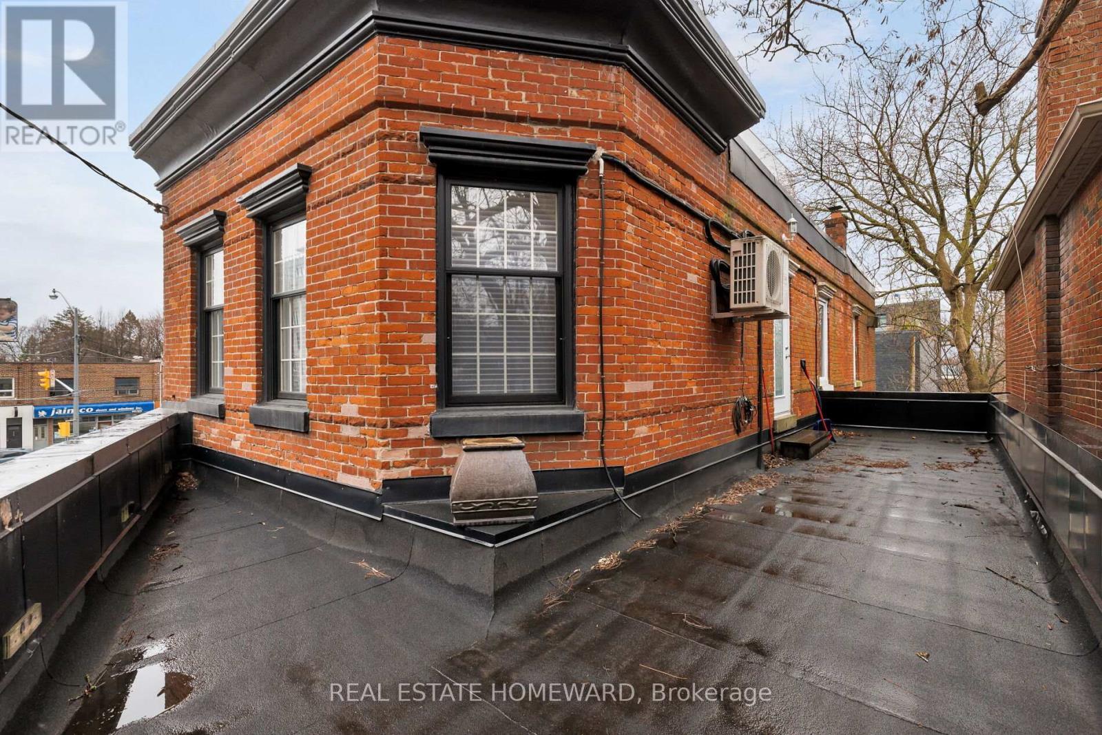 6 Main Street, Toronto, ON - Outdoor With Exterior