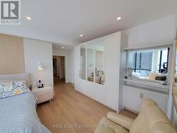 B/I Closet with mirrors -