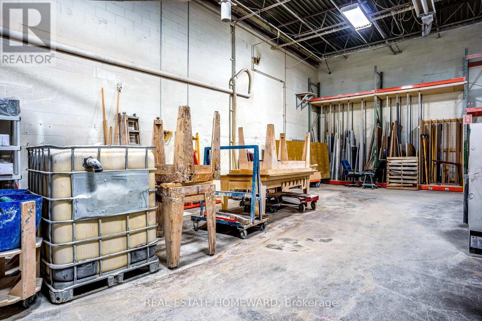 Unit 3 - 170 Bovaird Drive W, Brampton, ON