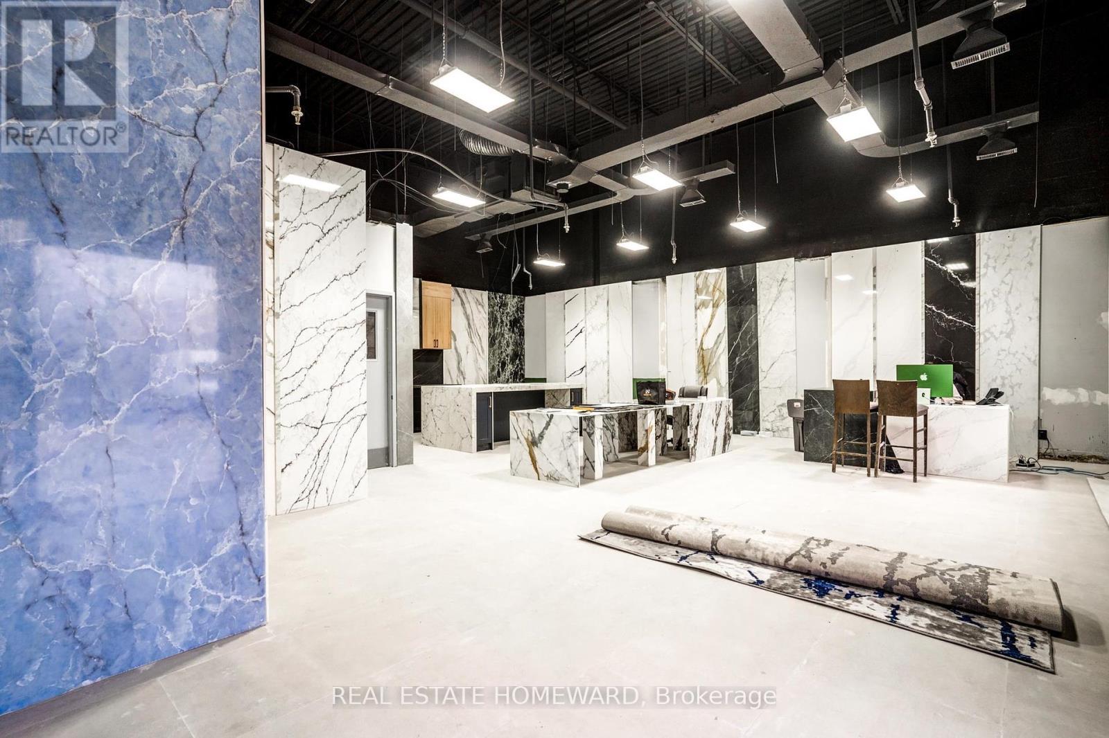 Unit 3 - 170 Bovaird Drive W, Brampton, ON