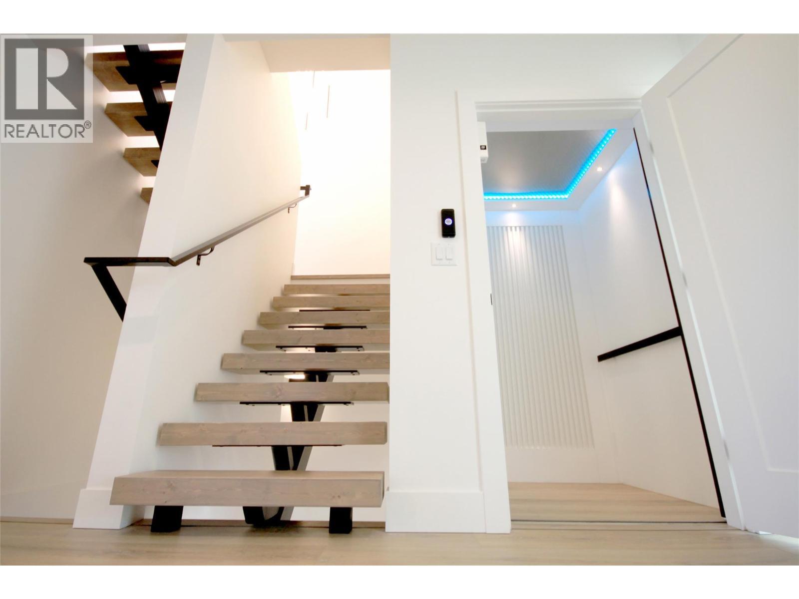 7920 Kidston Road Unit# 7, Coldstream, BC - Indoor Photo Showing Other Room