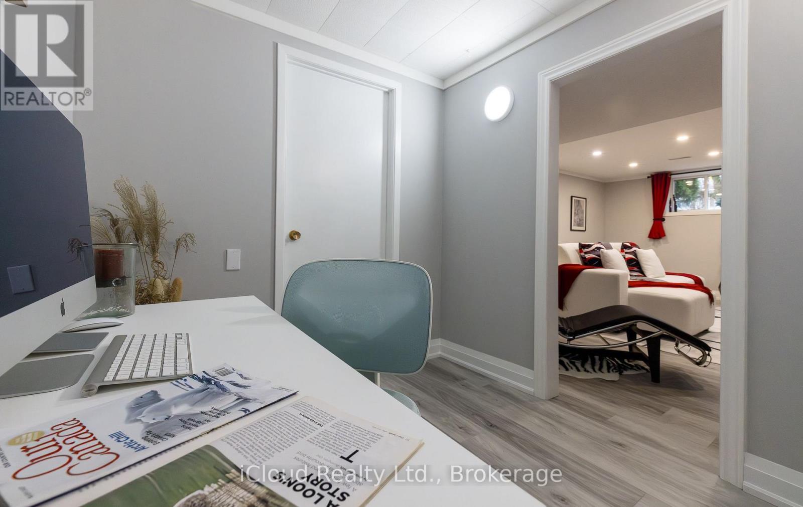 2183 Sandringham Drive, Burlington, ON - Outdoor