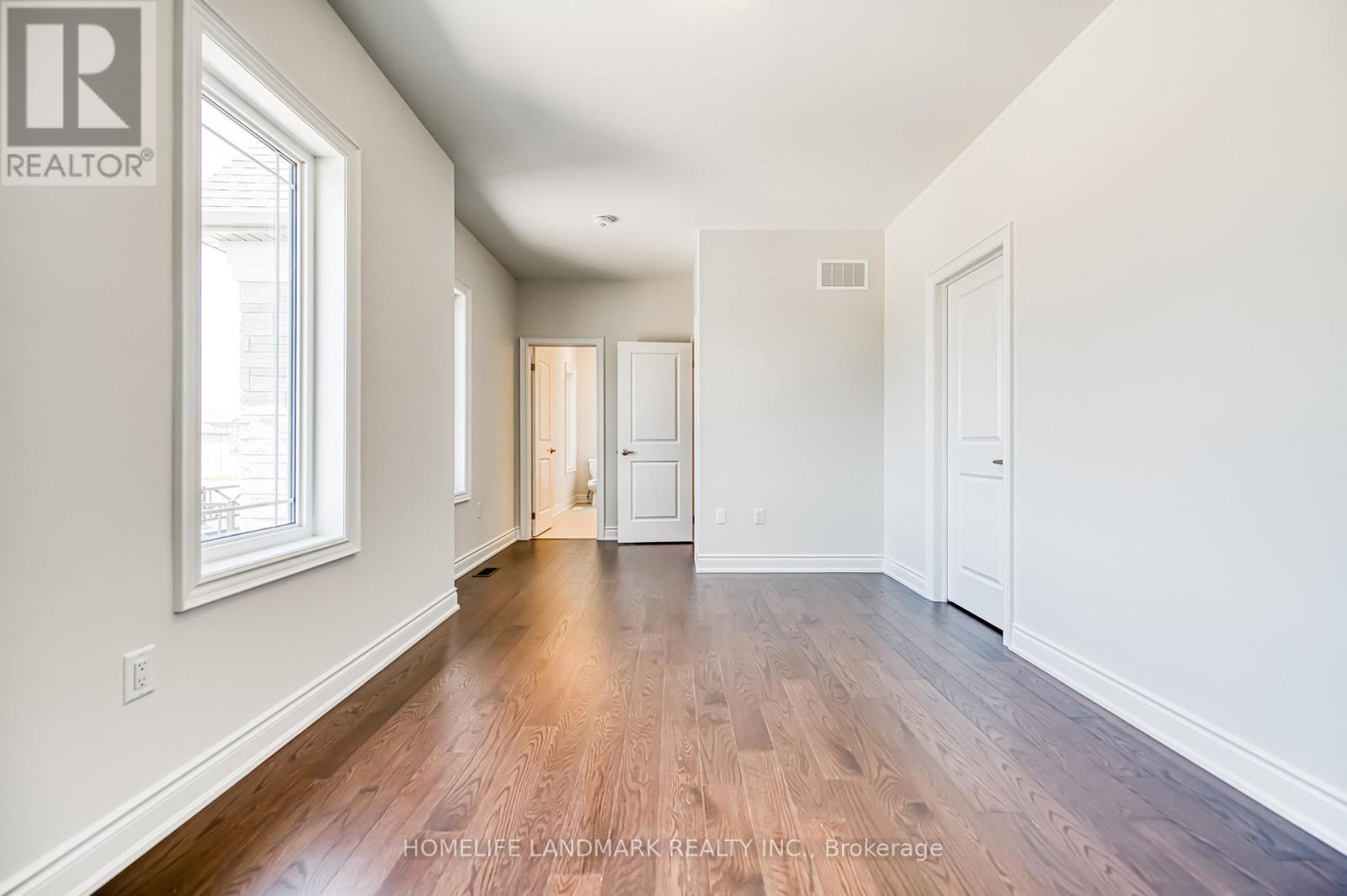 160 Winthrop Crescent, Vaughan, ON - Indoor Photo Showing Other Room