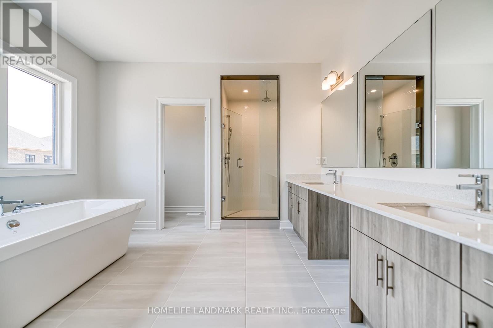 160 Winthrop Crescent, Vaughan, ON - Indoor Photo Showing Bathroom