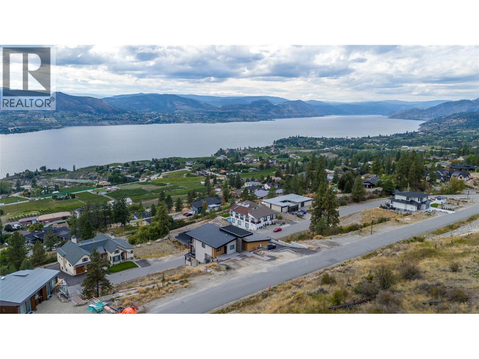 2557 Kettle Ridge Way, Naramata, BC