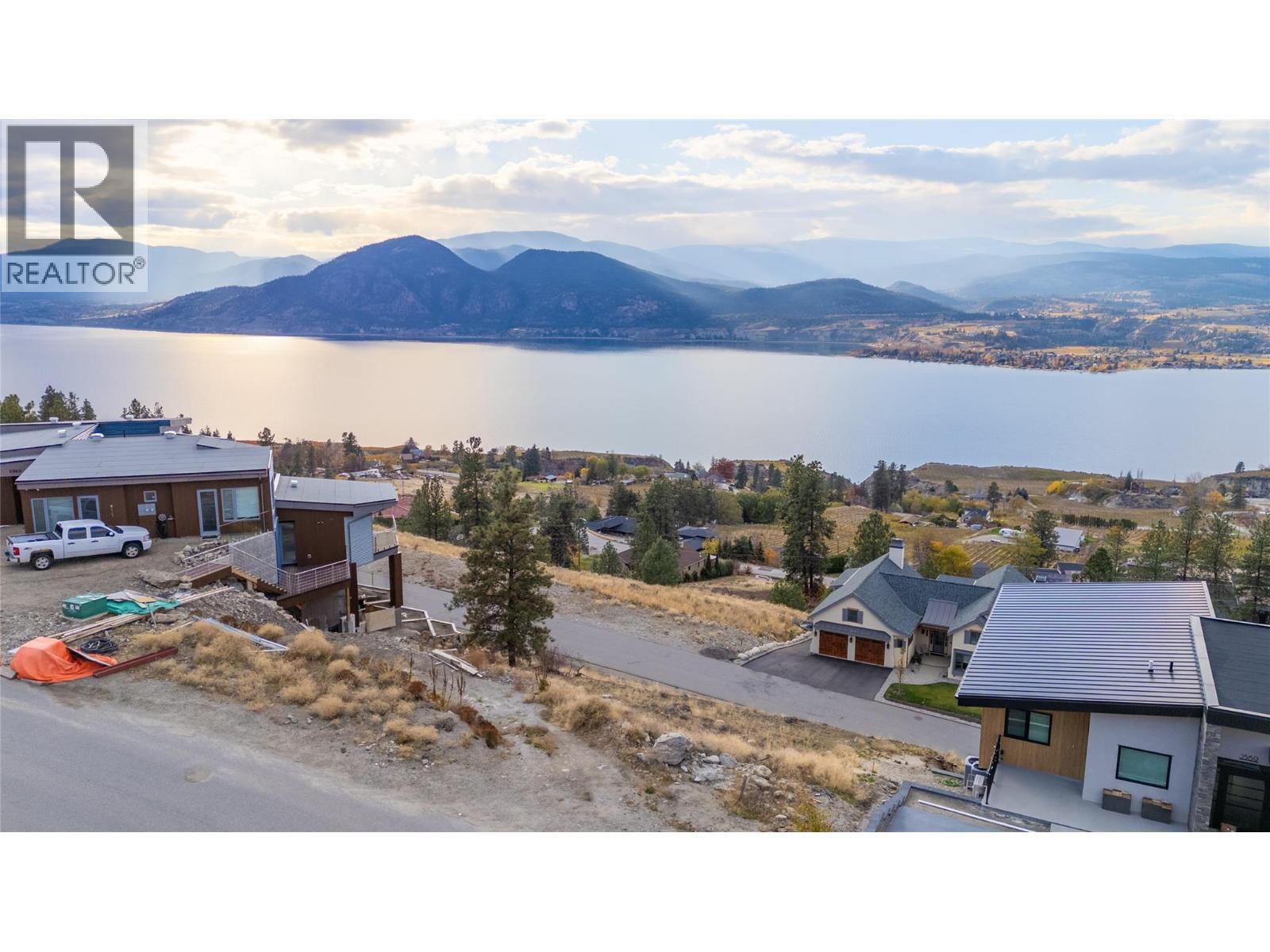 2557 Kettle Ridge Way, Naramata, BC