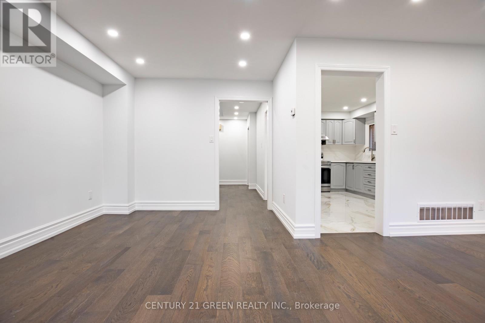 3012 Olympus Mews, Mississauga, ON - Indoor Photo Showing Other Room