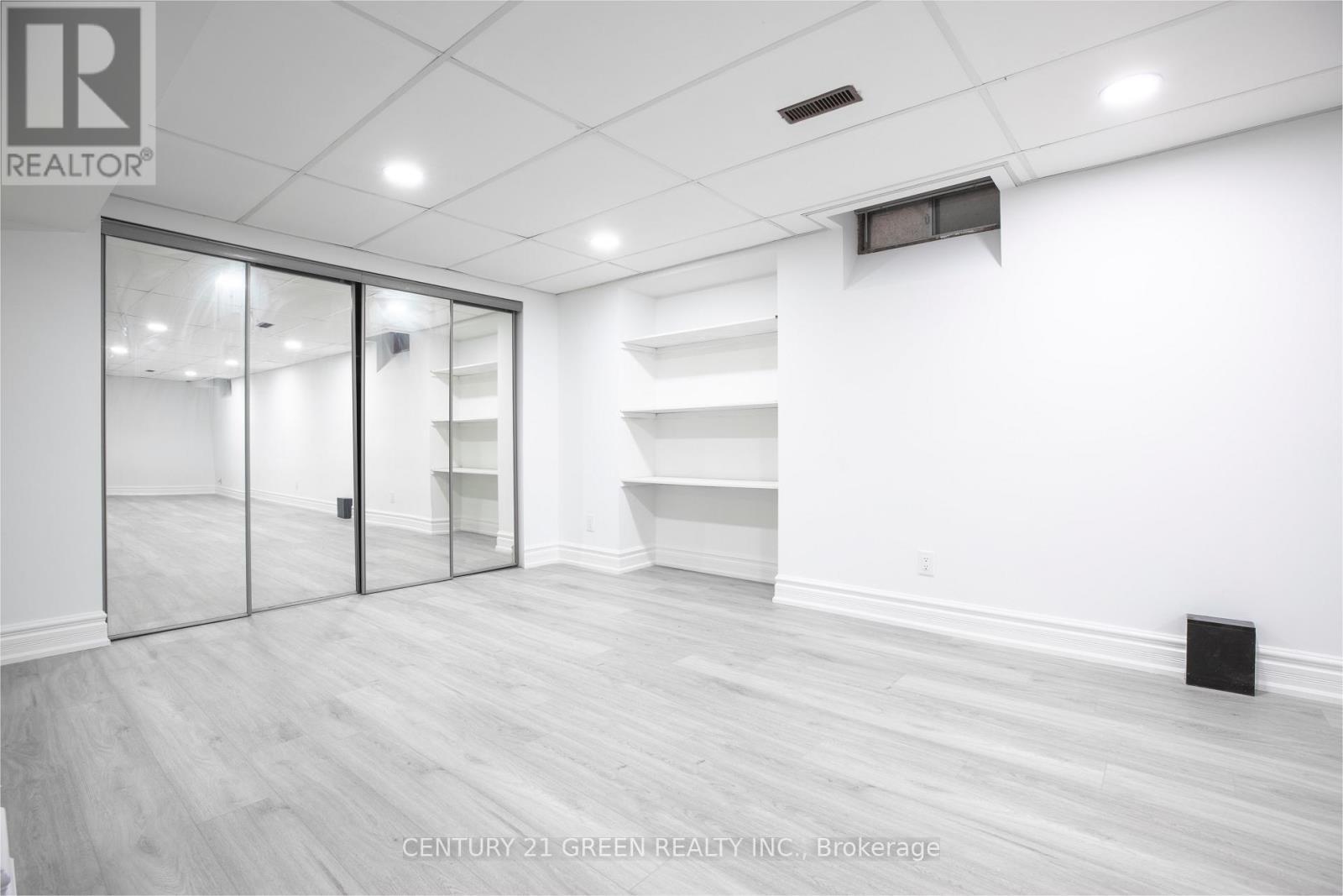 3012 Olympus Mews, Mississauga, ON - Indoor Photo Showing Other Room