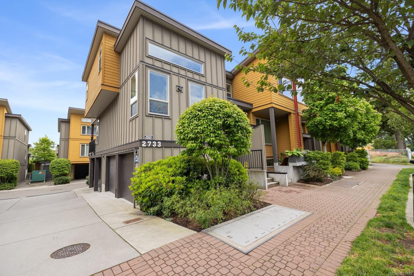 113-2733 Peatt Rd, Langford, BC