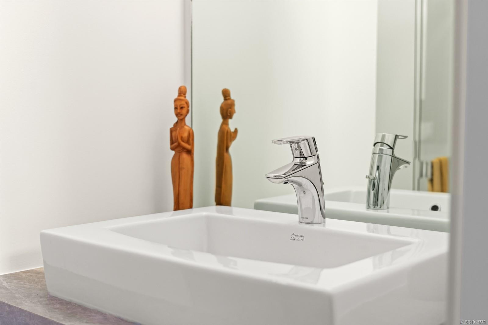 113-2733 Peatt Rd, Langford, BC