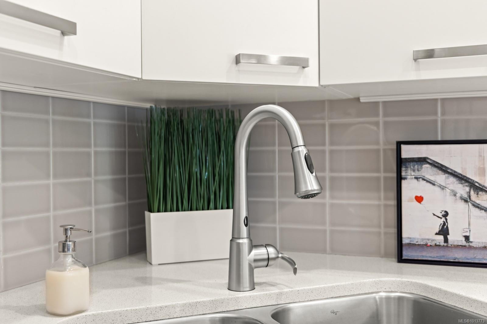 113-2733 Peatt Rd, Langford, BC