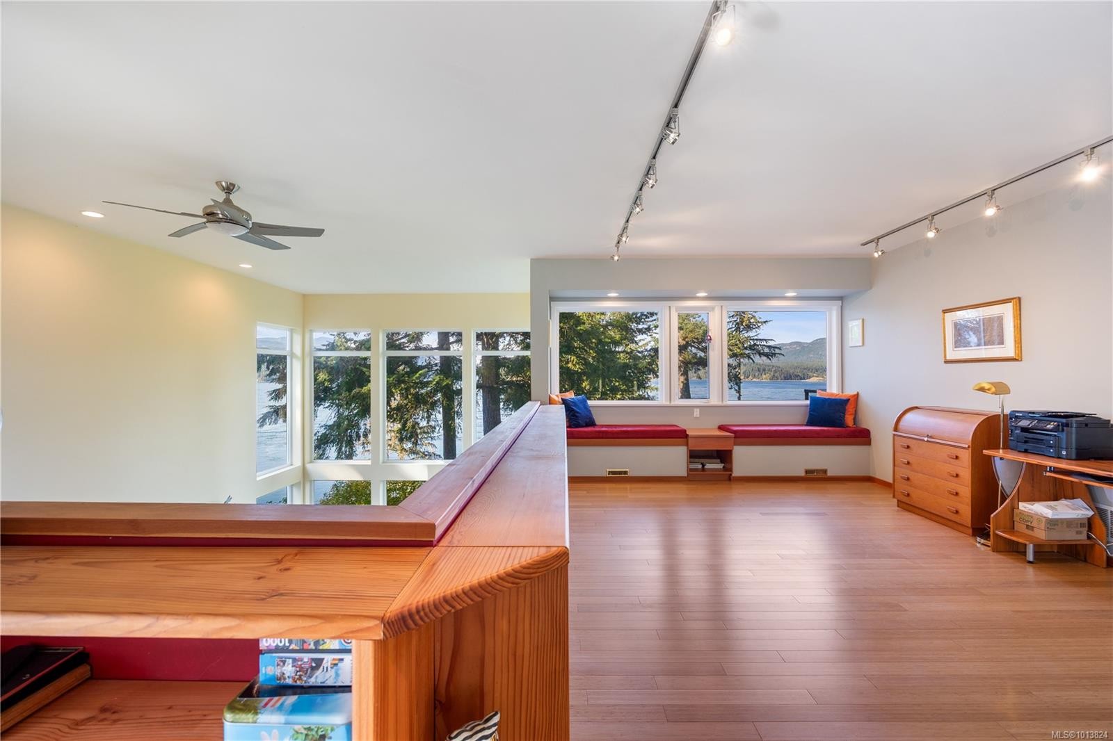 5898 Race Point Rd, Campbell River, BC